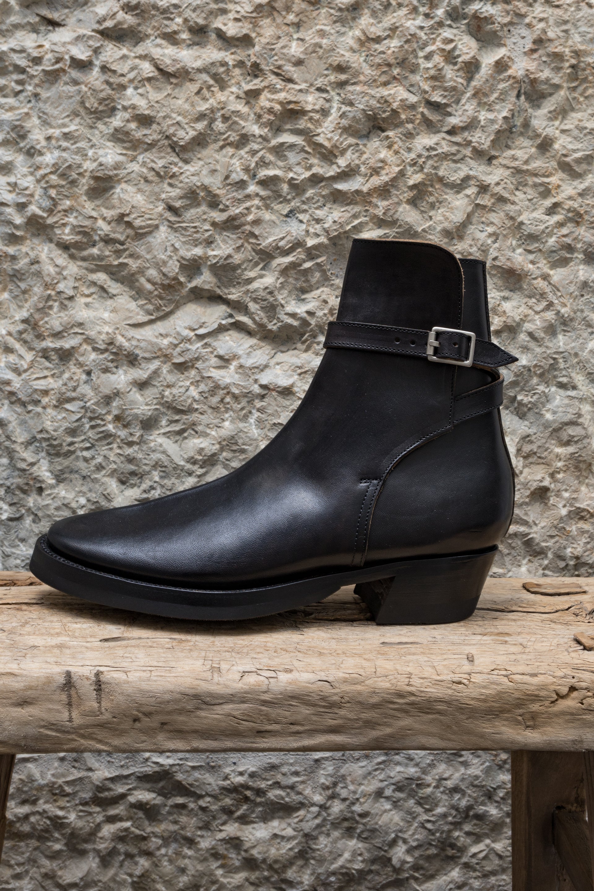 Clinch Boots Jodhpur Boots in Black Overdyed Horsebutt – Recall