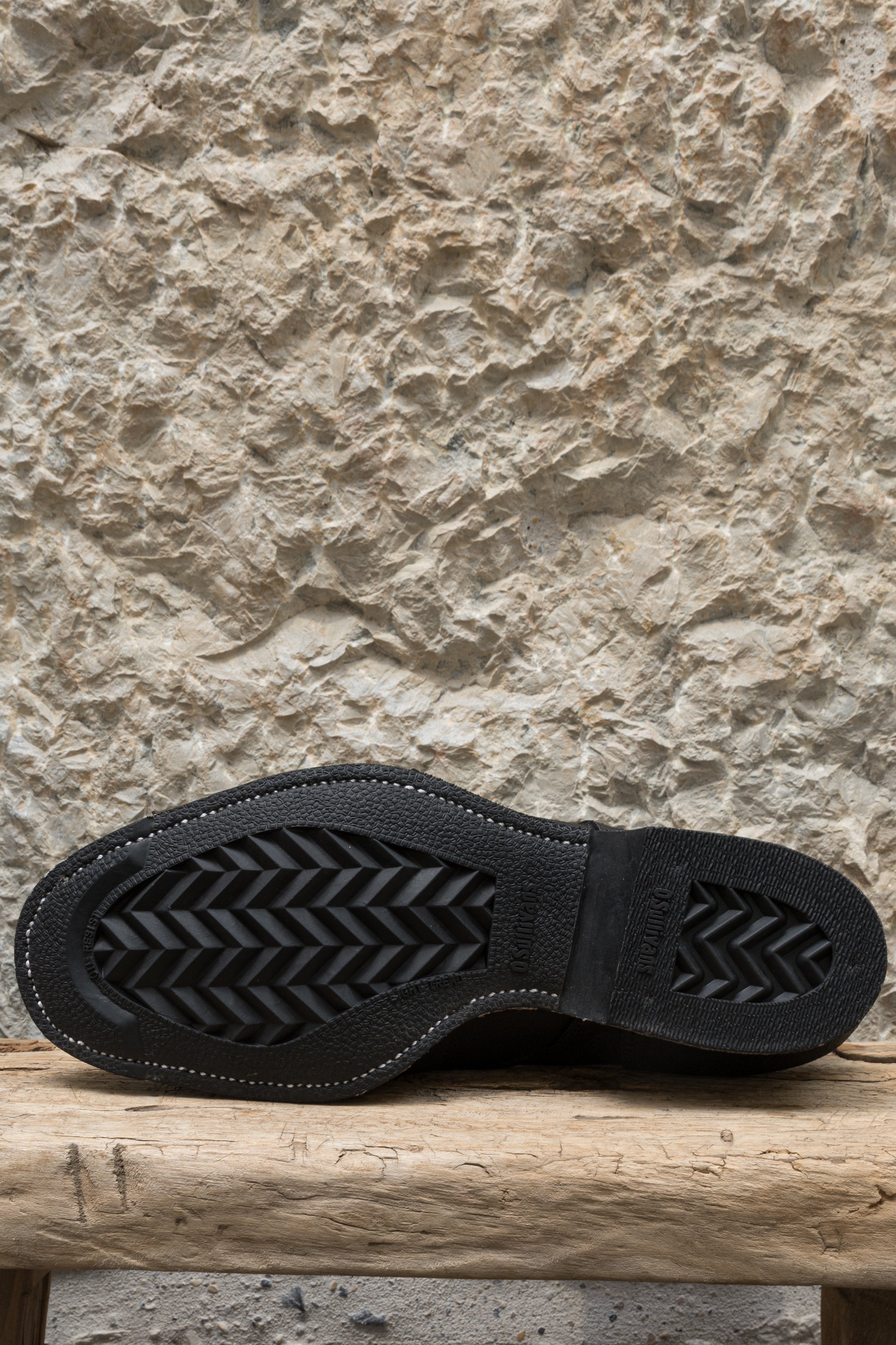 Clinch Boots | Yaeger Boots in Black Gustave Roughout Cowhide (CN